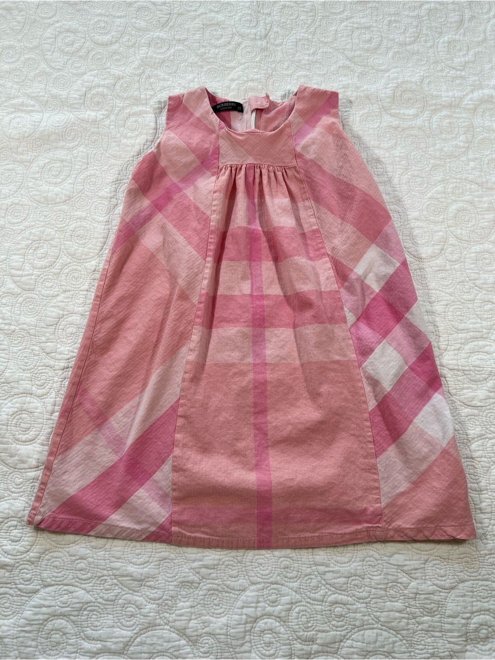 Burberry Kids Pink Nova Check Sleeveless Dress Size 3Y / 4Y 23.5” length